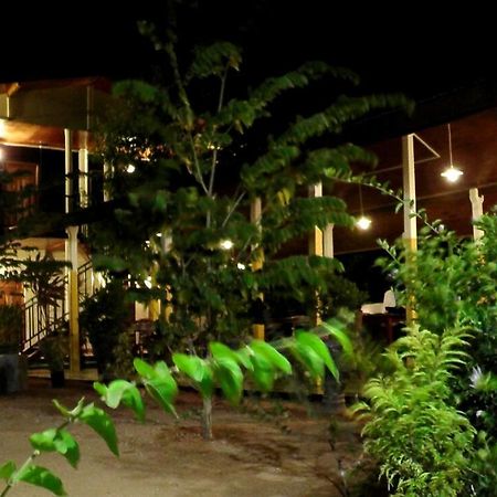 Sunntop Cabana Trincomalee Eksteriør billede