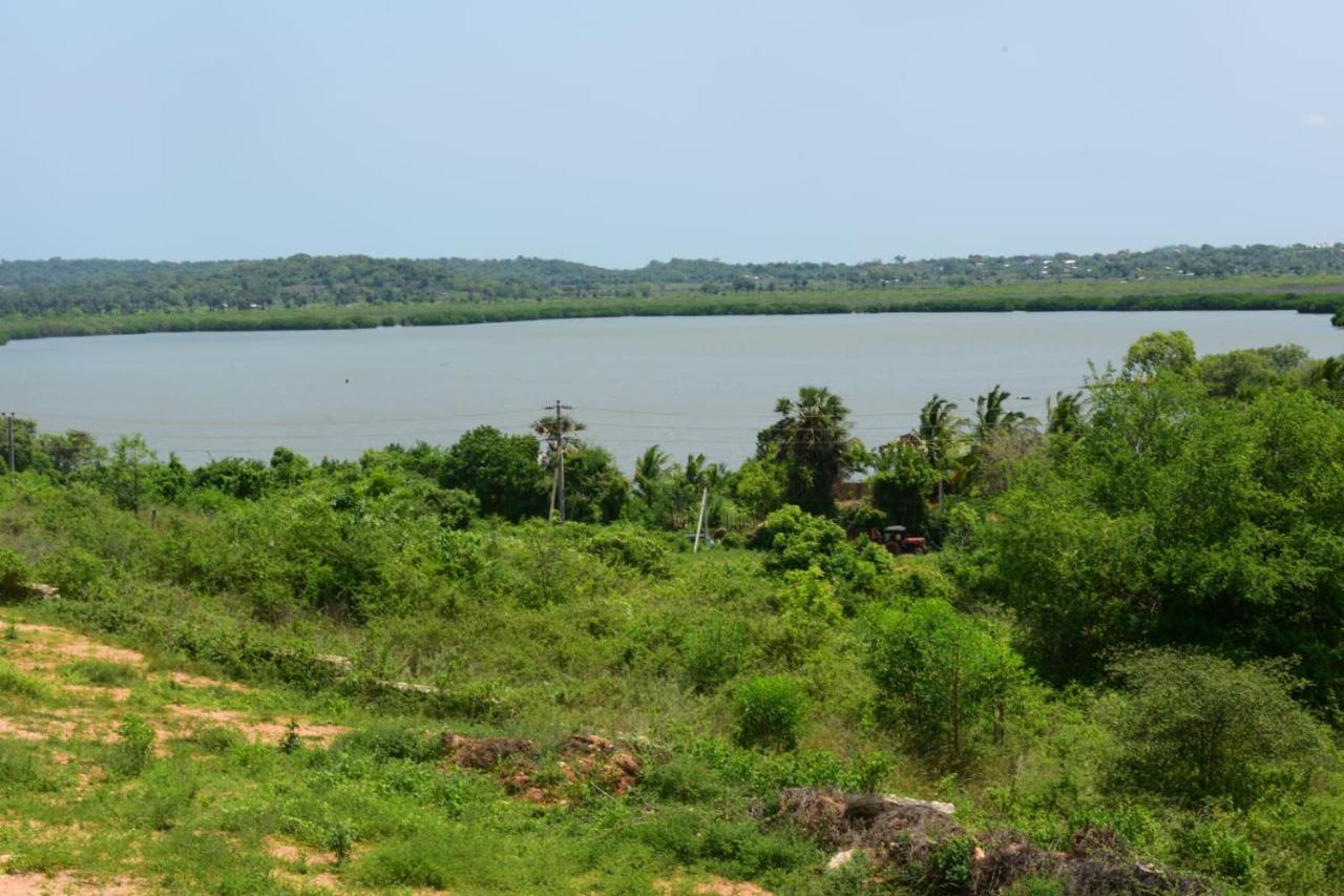 Sunntop Cabana Trincomalee Eksteriør billede