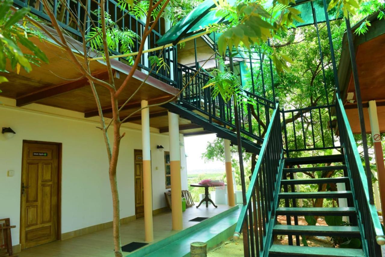 Sunntop Cabana Trincomalee Eksteriør billede