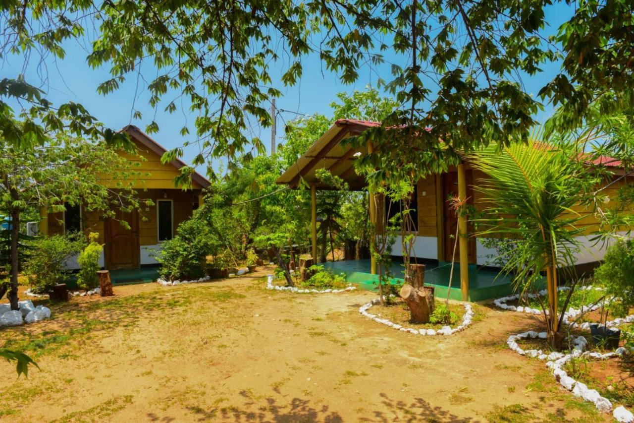 Sunntop Cabana Trincomalee Eksteriør billede
