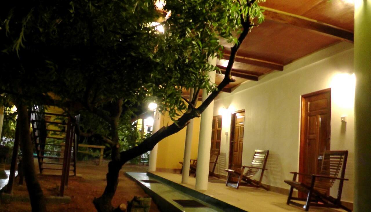 Sunntop Cabana Trincomalee Eksteriør billede